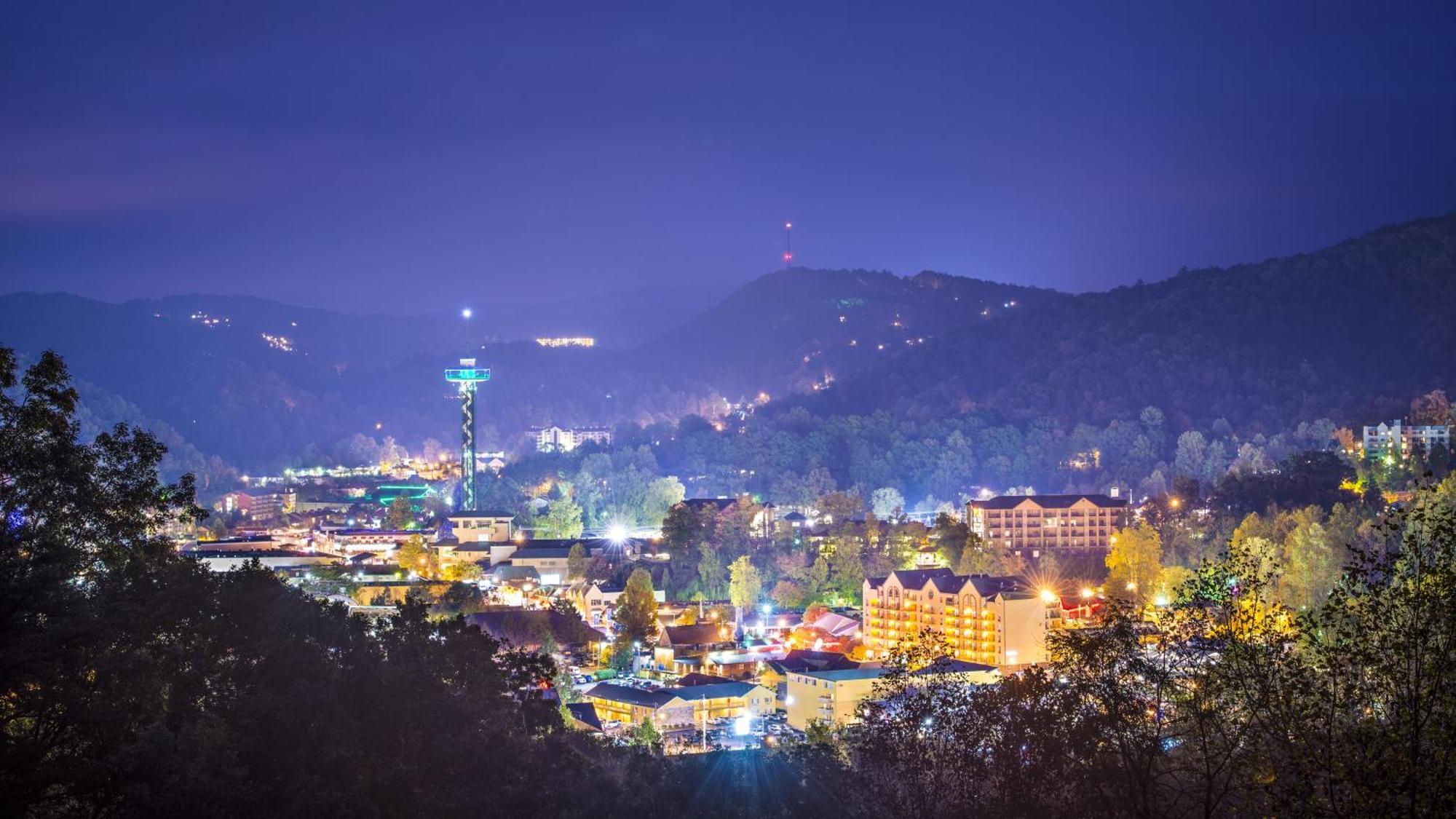 Bear Den, Hot Tub, 1089 Of Free Attraction Tickets For Each Paid Day, Dollywood And More! Sevierville Kültér fotó